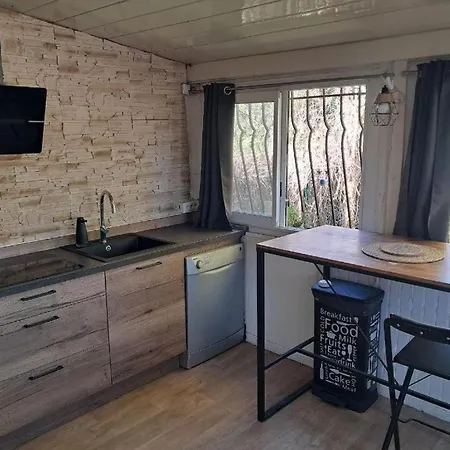 Maison Familiale En Bord De Marne Holiday home